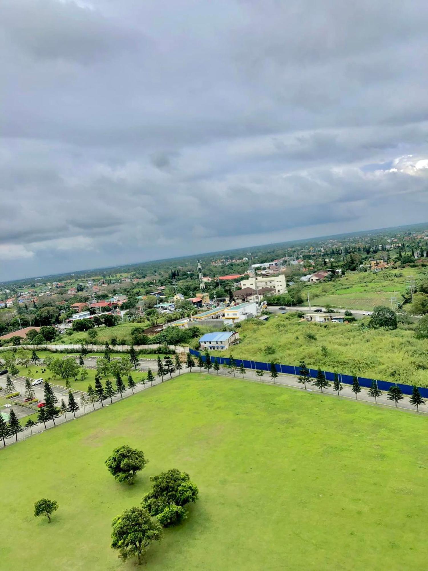 Jt Tagaytay Suites Tagaytay City Buitenkant foto