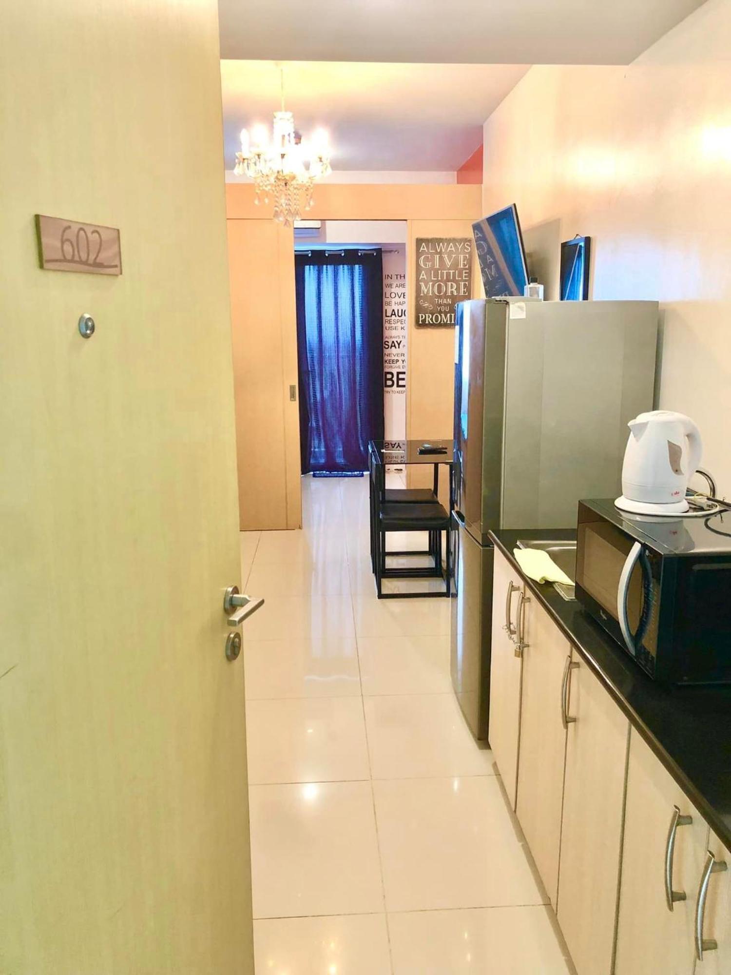 Jt Tagaytay Suites Tagaytay City Buitenkant foto