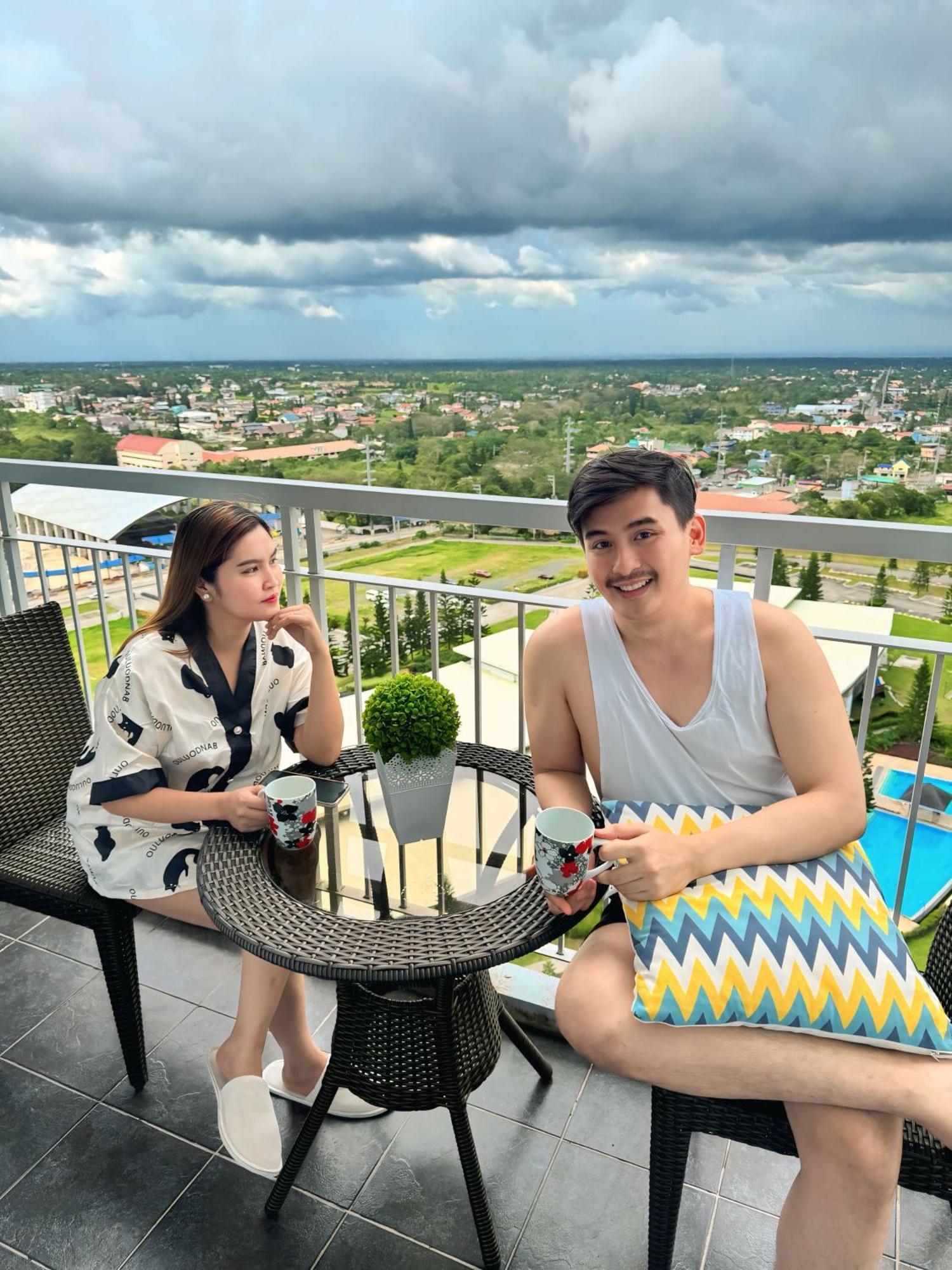 Jt Tagaytay Suites Tagaytay City Buitenkant foto